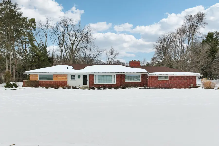 24700 N Cromwell DR, Franklin, MI 48025 - #2