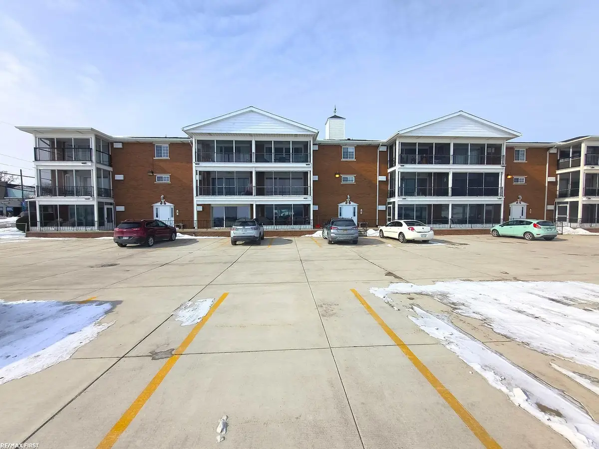 165 S Water #303 ST, Marine City, MI 48039 - #1