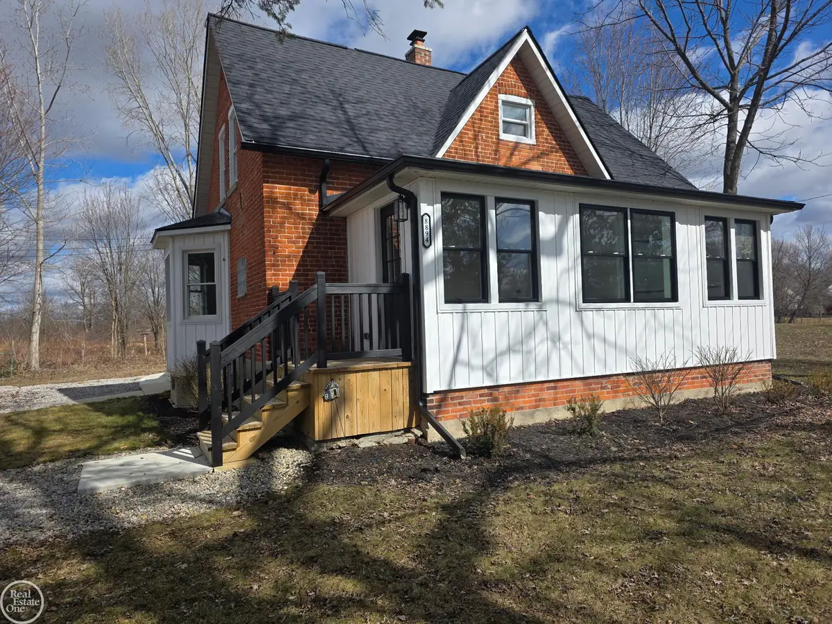 8894 Arnold RD, Ira, MI 48023 - #1