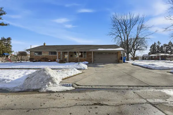 31467 Wellston DR, Warren, MI 48093