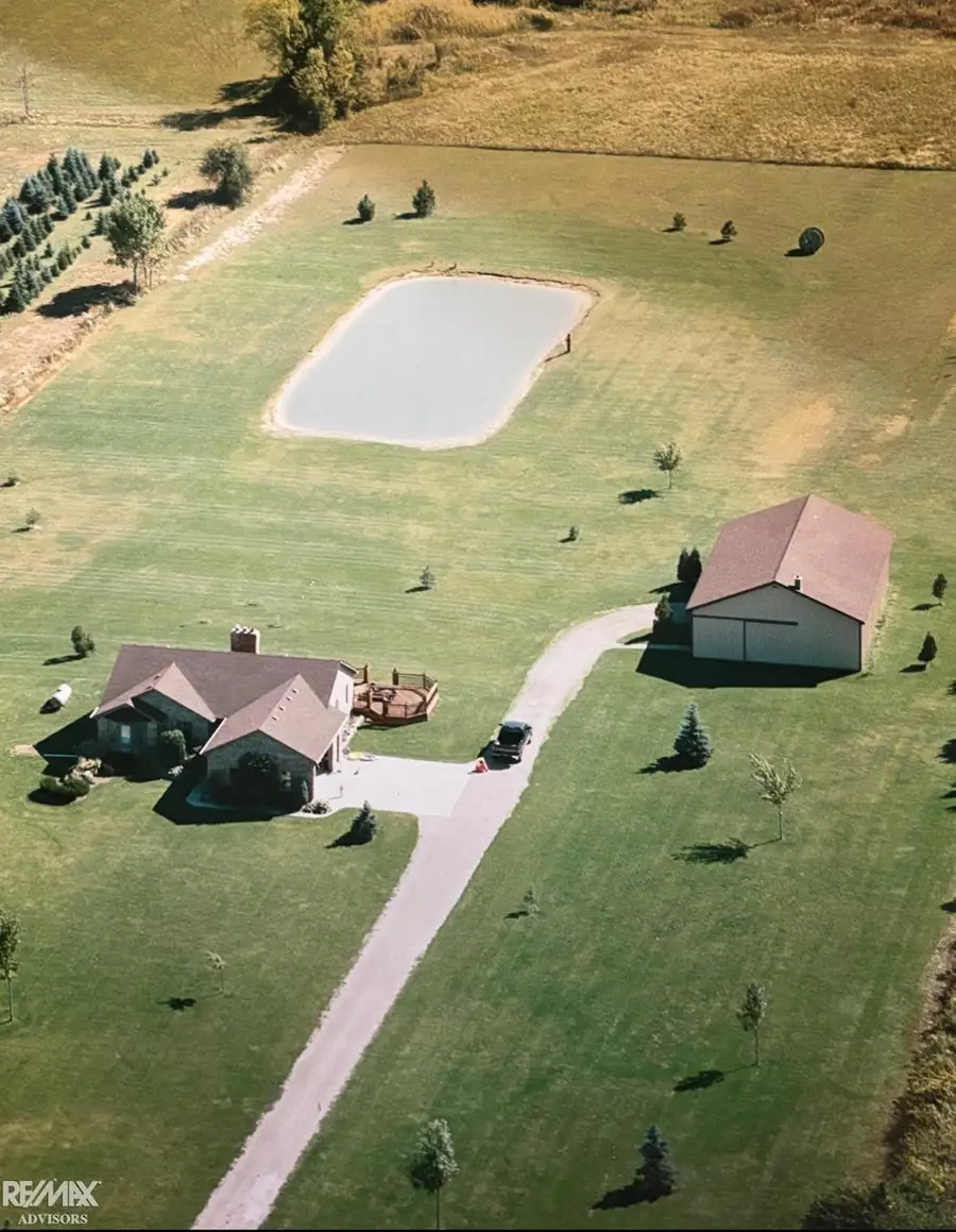 8223 Meisner RD, Casco, MI 48064 - #2
