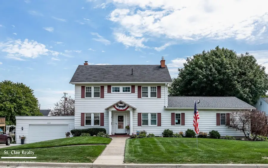 1423 S Riverside AVE, Saint Clair, MI 48079 - #3