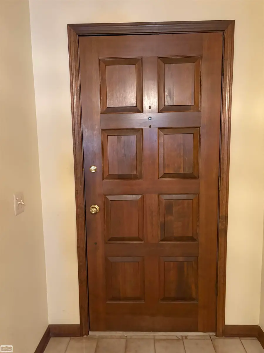 43249 Sunnypoint DR, Sterling Heights, MI 48313 - #3