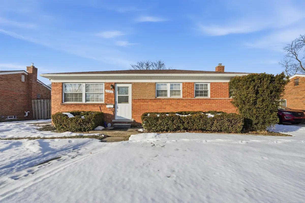 11377 Mae AVE, Warren, MI 48089 - #1