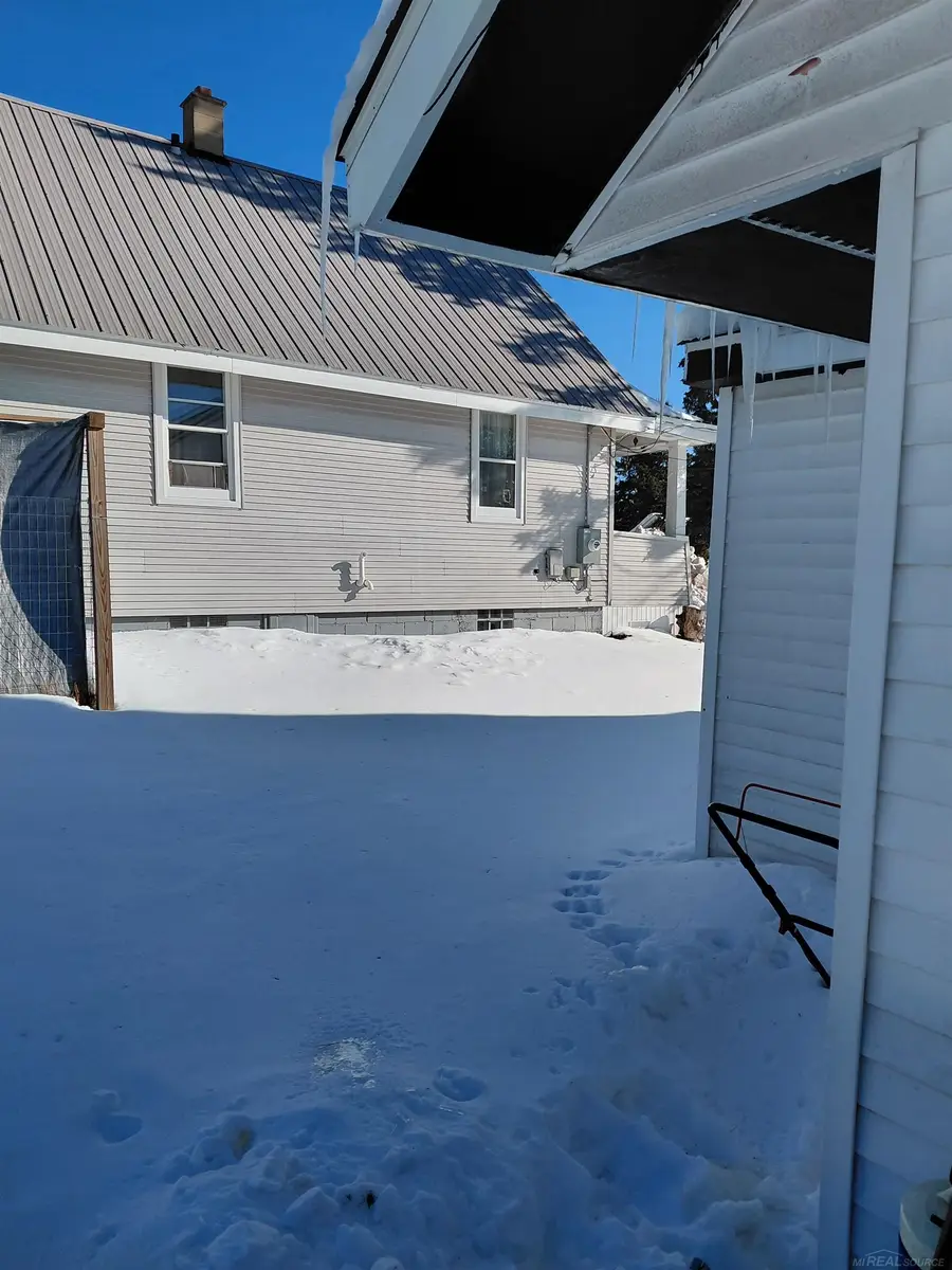 116 E Lime ST, Ironwood, MI 49938 - #3