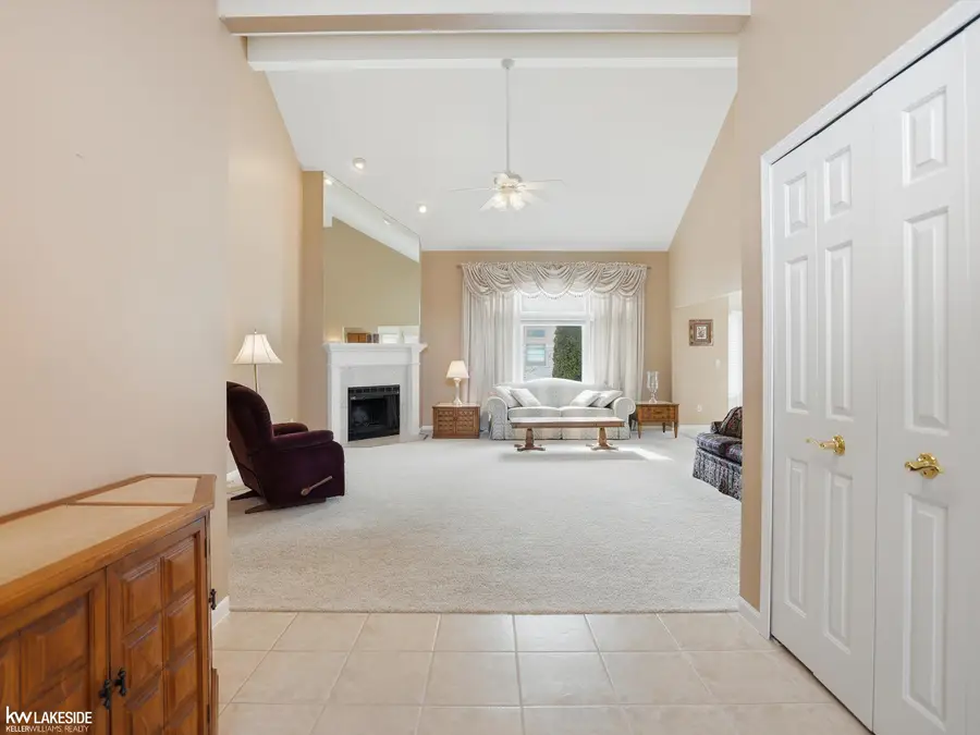 21122 Summerfield DR, Macomb, MI 48044 - #3