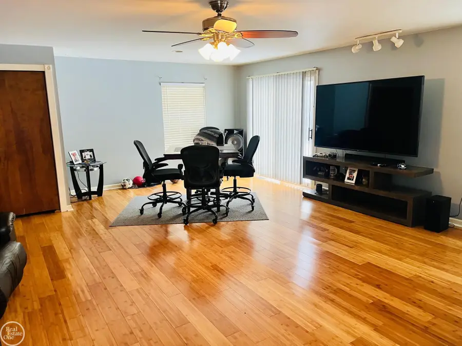 1022 S Allen RD, Saint Clair, MI 48079 - #3