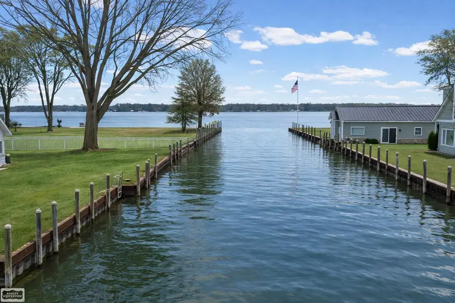 114 Interlochen DR, Algonac, MI 48001 - #3