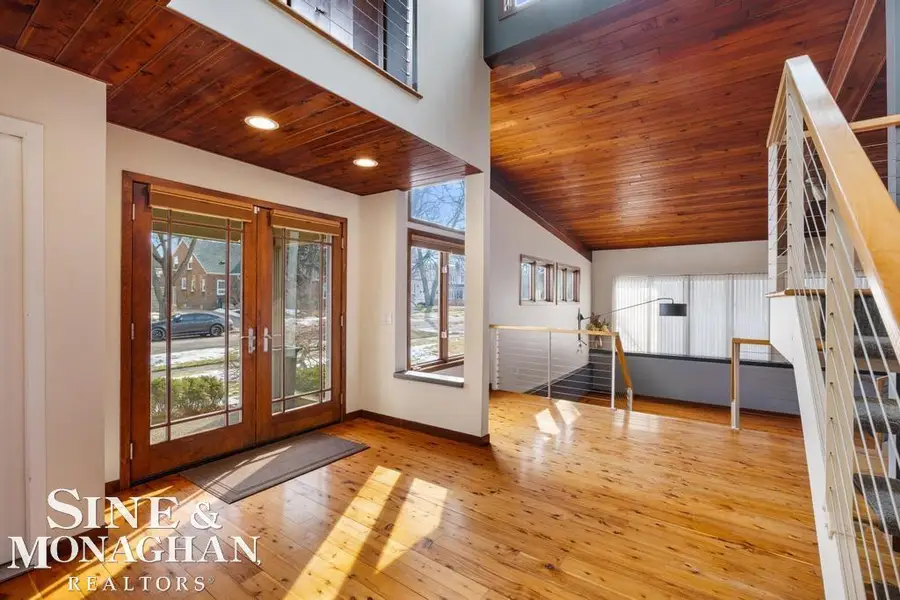 827 Forestdale RD, Royal Oak, MI 48067 - #2