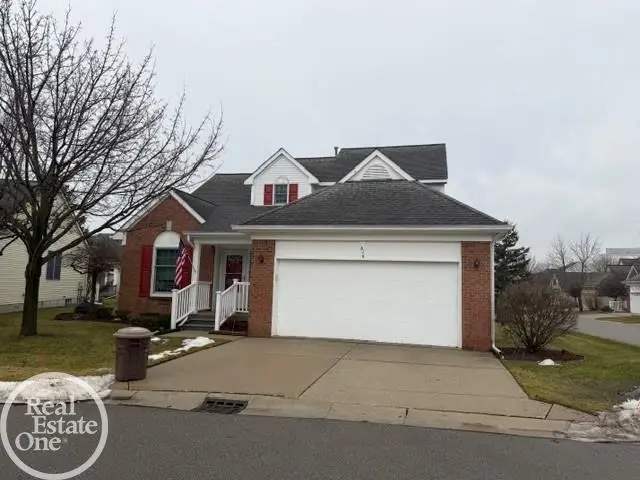 616 Eastway CIR, Lapeer, MI 48446 - #2