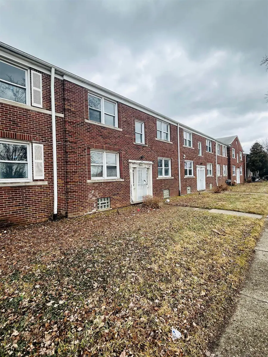 18059 Hoover ST, Detroit, MI 48205 - #2