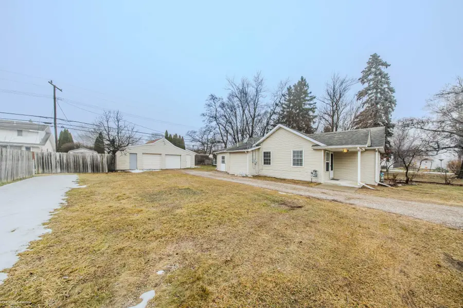 47907 Dequindre RD, Rochester Hills, MI 48307 - #2