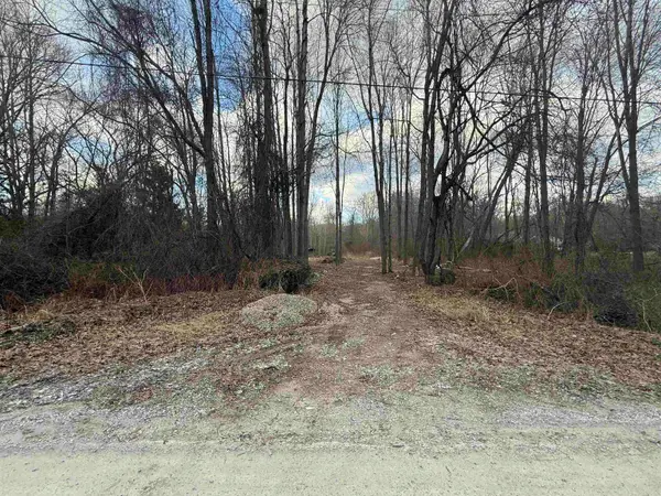 6136 High RD, Clay, MI 48001