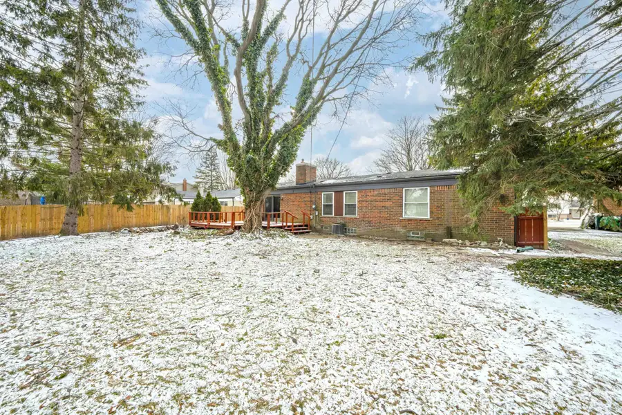 2247 Cumberland Dr. DR, Troy, MI 48085 - #3