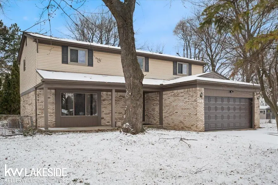 123 Nottingham CT, Troy, MI 48085 - #3