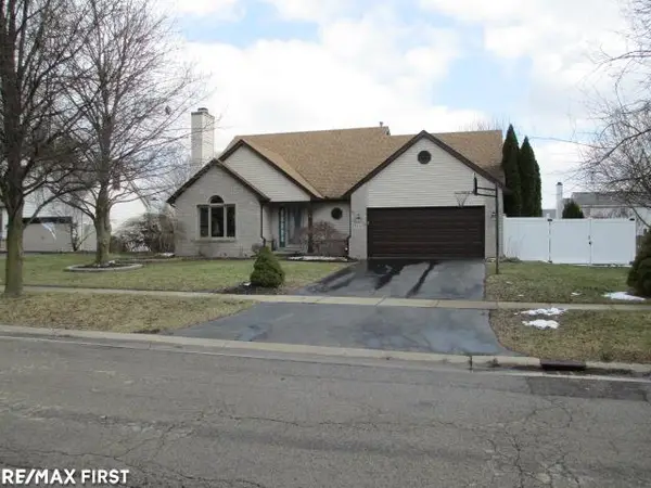 7322 Silo Meadows, Temperance, MI 48182