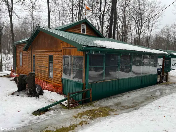 5293 Rose ST, Gladwin, MI 48624