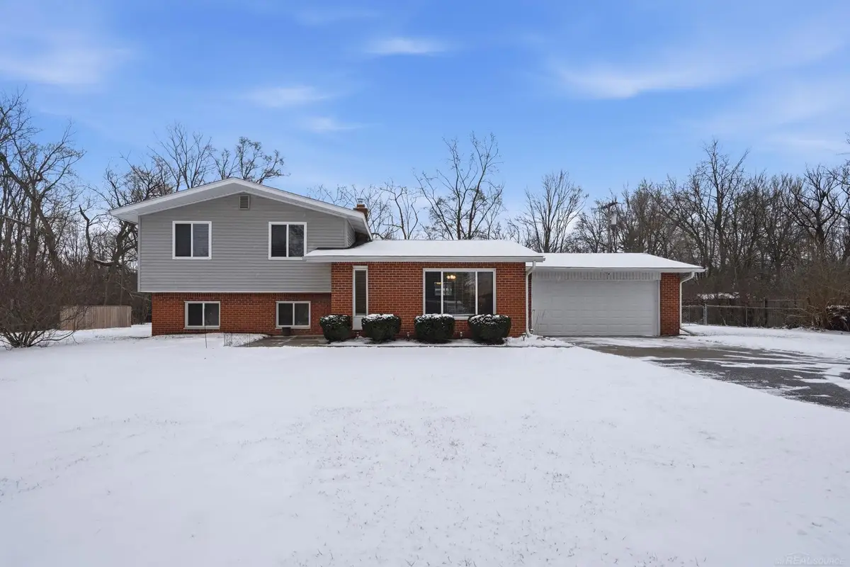 5095 Maybee RD, Independence, MI 48346 - #1