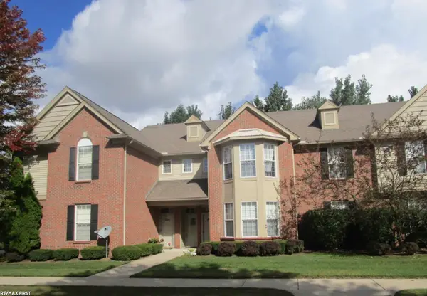 13641 Silver Birch CIR, ShelbyTwp, MI 48315