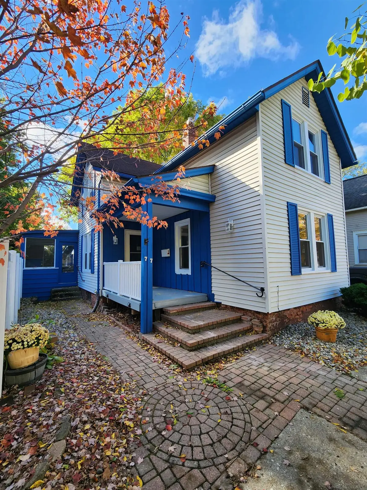 77 Hubbard ST, Mount Clemens, MI 48043 - #1