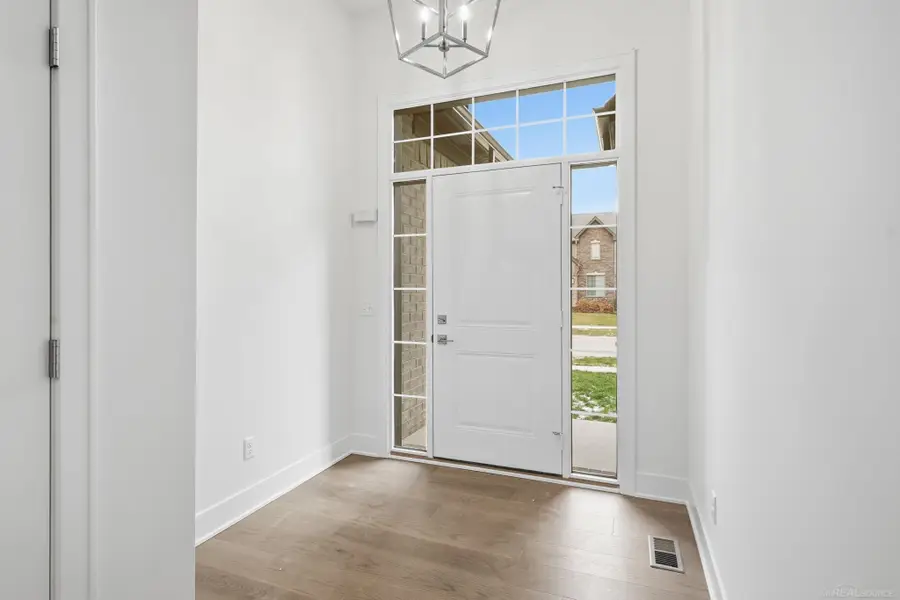 49259 Langford, Macomb, MI 48044 - #3