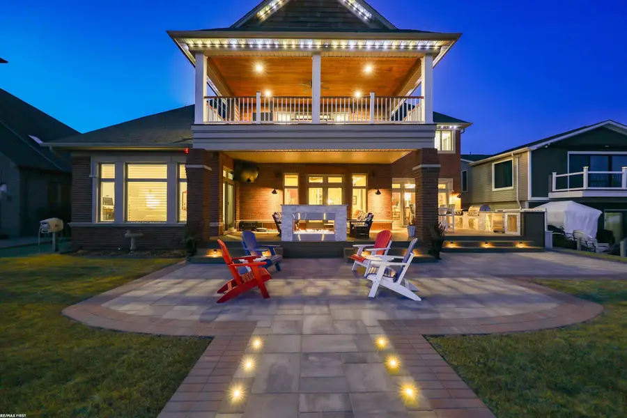 32492 N River RD, Harrison, MI 48045 - #3