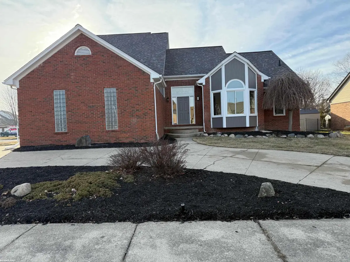 47983 Sage DR, Macomb, MI 48044 - #1