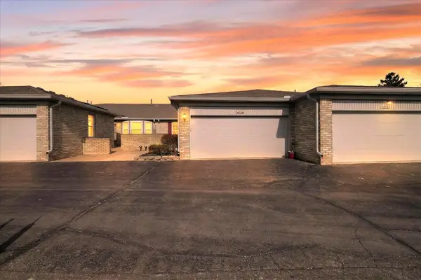 48564 Hudson Bay CT, Utica, MI 48315