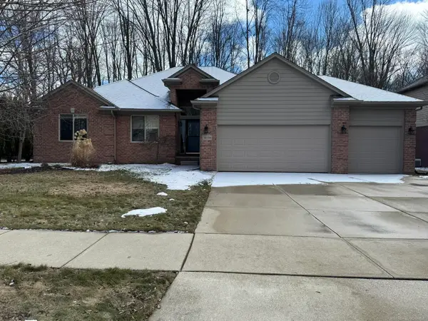 34194 Lakewood DR, NewBaltimore, MI 48047