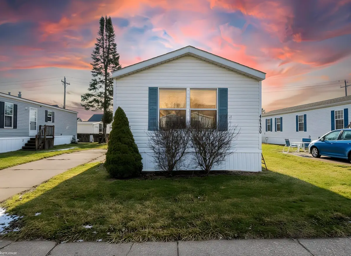 45130 Sheri DR, Macomb, MI 48044 - #1