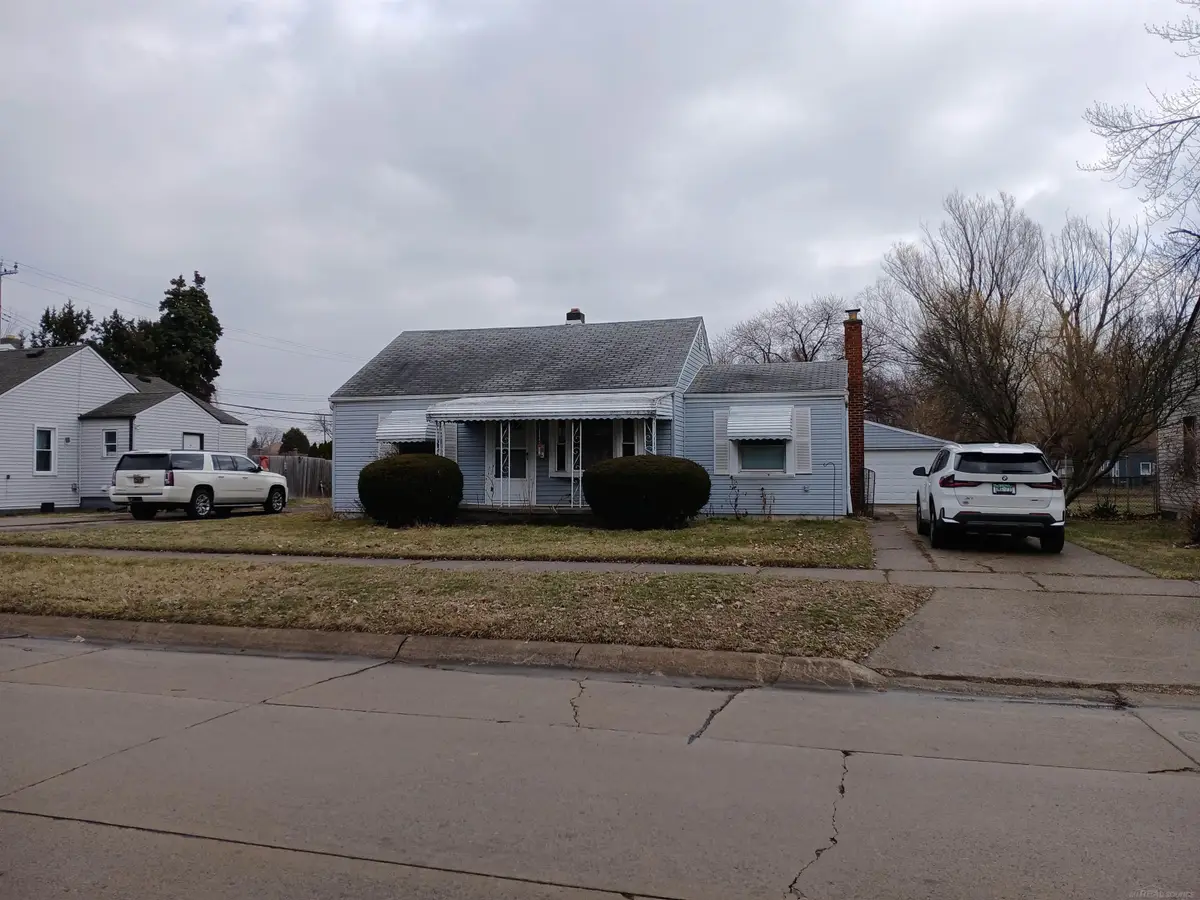 24894 Marigold AVE, Warren, MI 48089 - #1