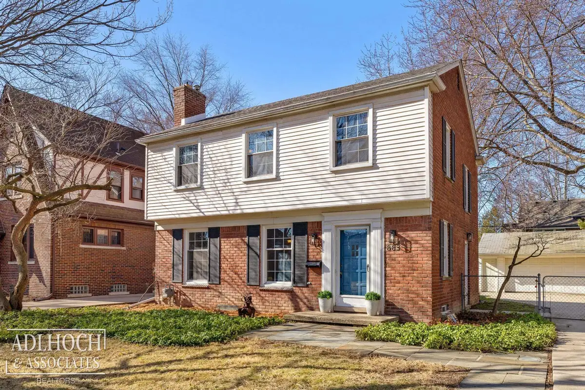 883 Lakepointe ST, Grosse Pointe Park, MI 48230 - #1