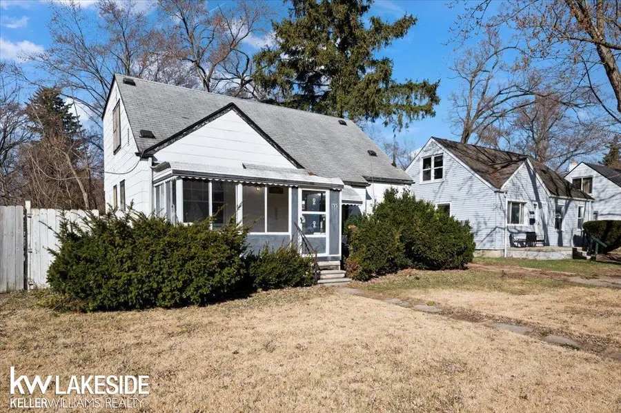 17375 Winston ST, Detroit, MI 48219 - #3