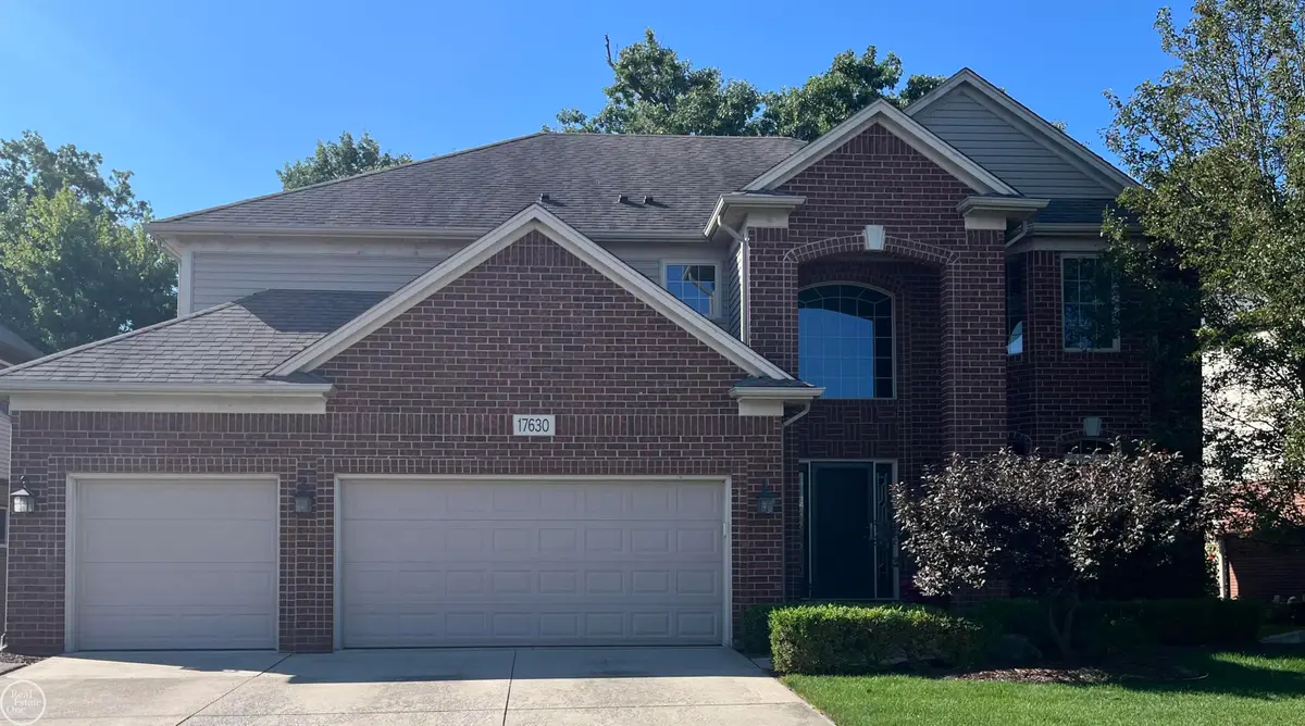17630 Eider DR, Clinton Township, MI 48038 - #1