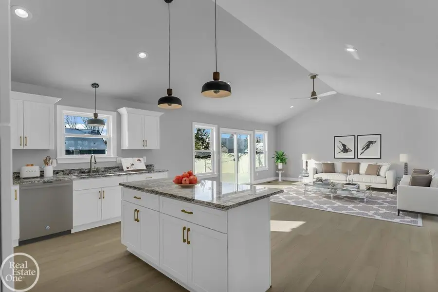 249 Shelldrake LN, Saint Clair, MI 48079 - #2