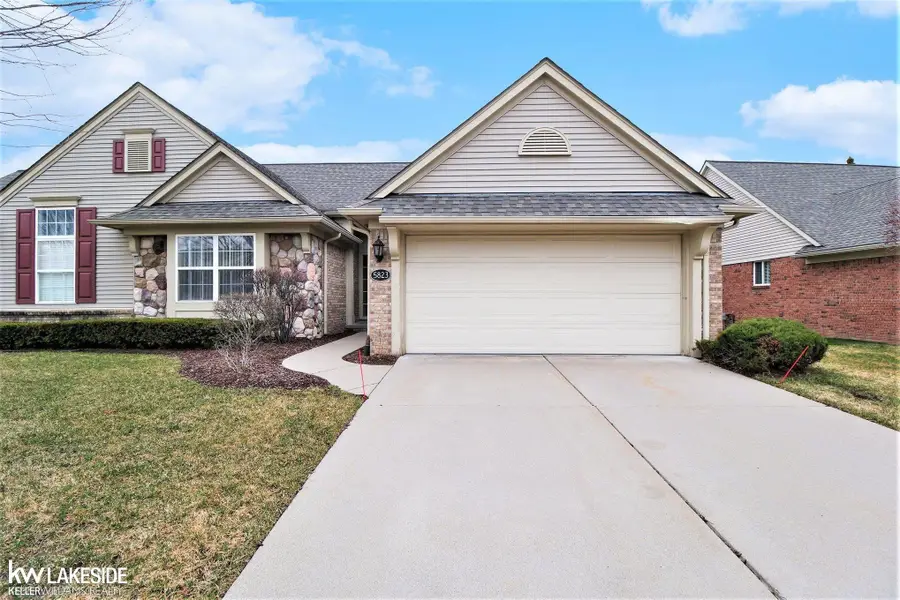 5823 Ortman, Sterling Heights, MI 48314 - #2