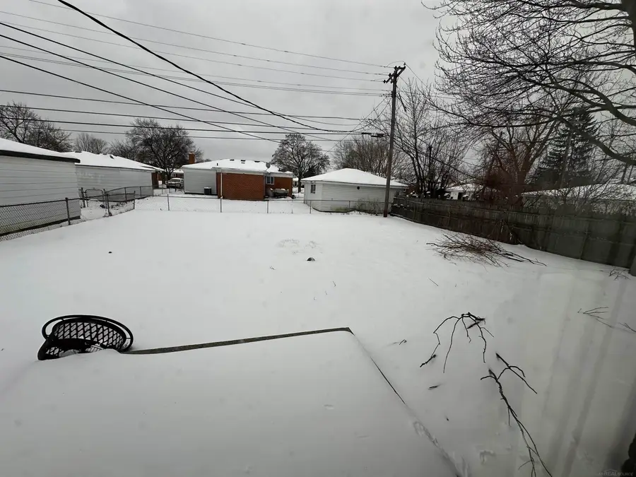 14148 14 Mile RD, Warren, MI 48088 - #2