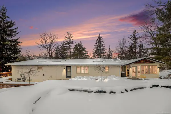 6733 Bloomfield LN, WestBloomfield, MI 48322