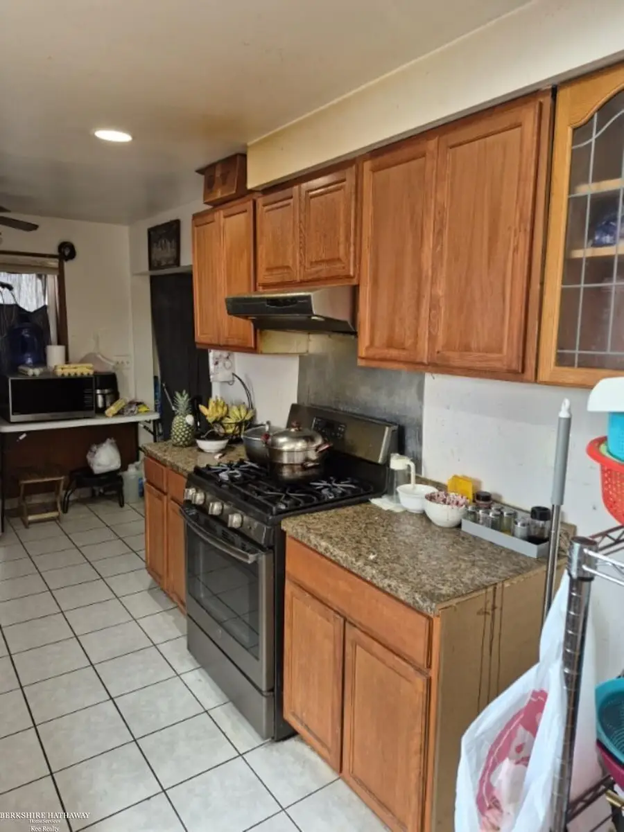 24837 Curie ST, Warren, MI 48091 - #3