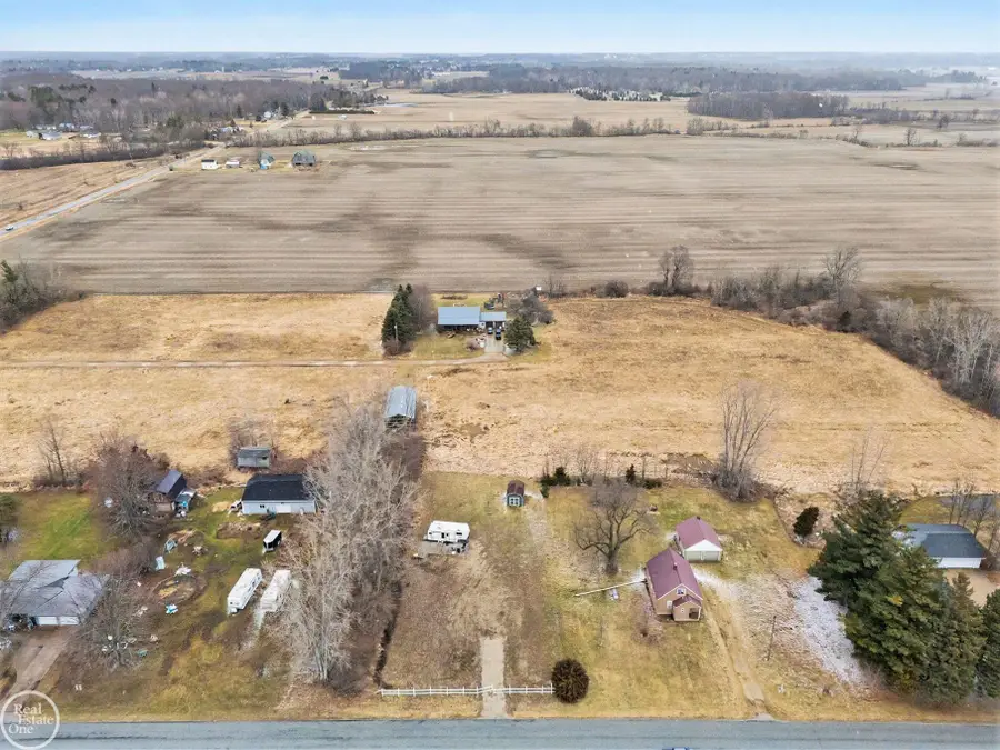 10151 CANADA RD, Birch Run, MI 48415 - #2