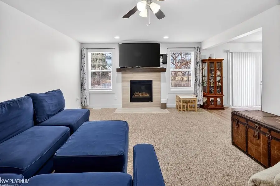 23440 Grandy ST, Clinton Township, MI 48035 - #3