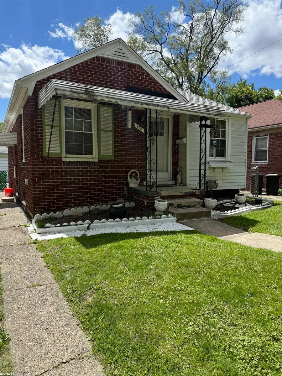 872 Channing ST, Ferndale, MI 48220 - #2