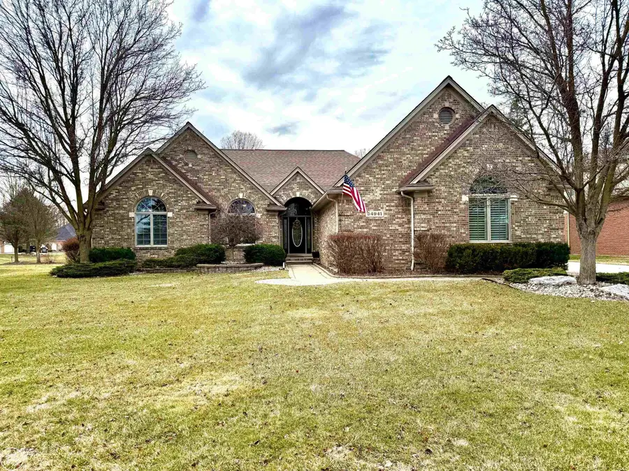 54941 Danielle, New Baltimore, MI 48047 - #2