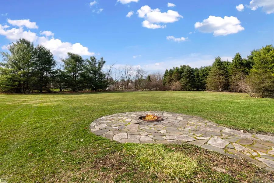 10206 S State RD, Goodrich, MI 48438 - #3