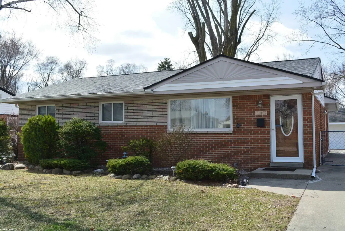 11076 Lesure DR, Sterling Heights, MI 48312 - #1