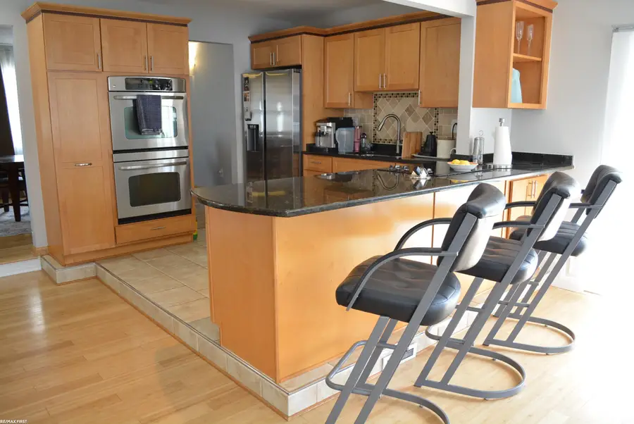 11076 Lesure DR, Sterling Heights, MI 48312 - #2