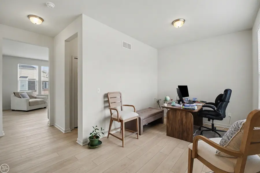 24731 Arbor CT, Macomb, MI 48042 - #2