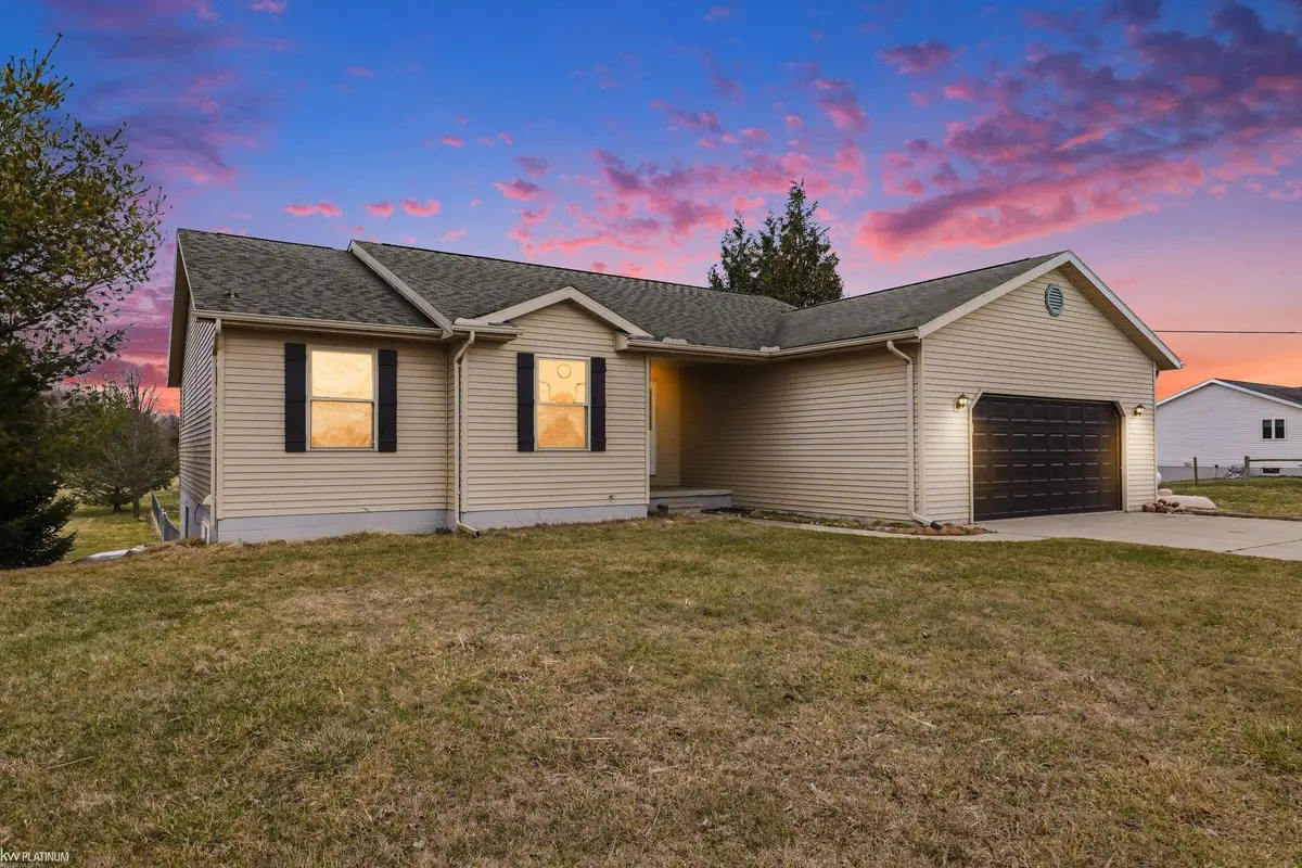 8696 Wildcat RD, Jeddo, MI 48032 - #1