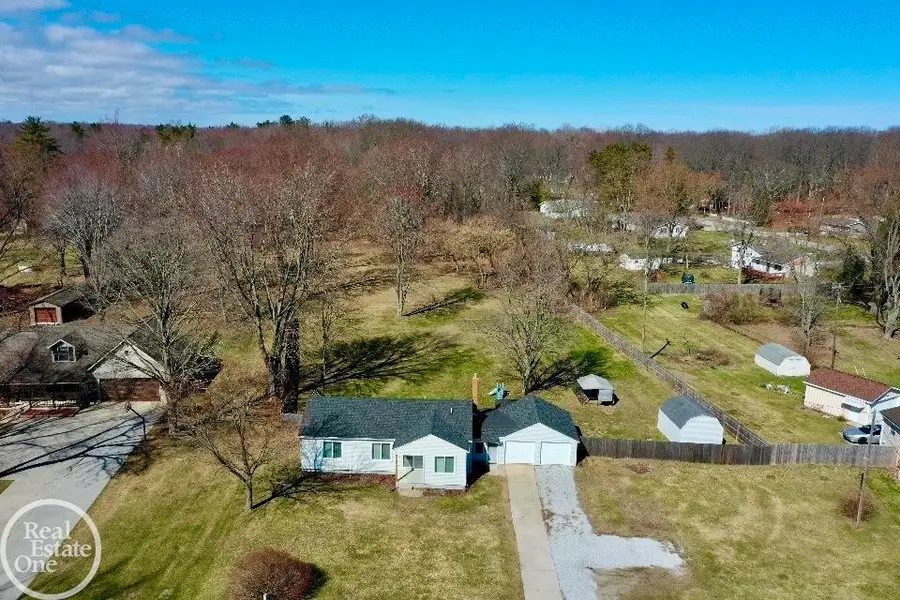 4134 N River RD, Fort Gratiot, MI 48059 - #2