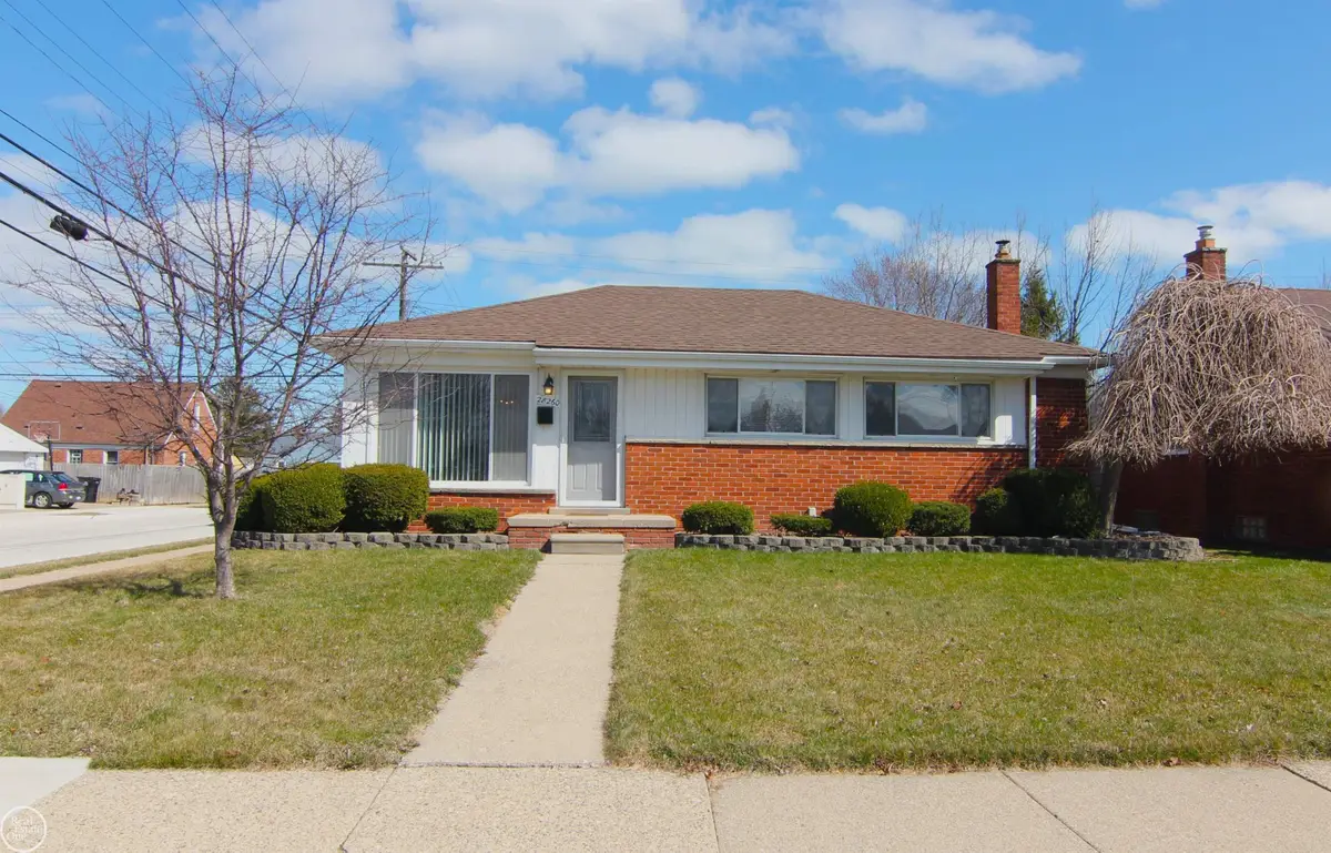 28260 Edward ST, Roseville, MI 48066 - #1